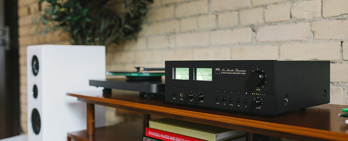 NAD C3030 : ampli intégré vintage