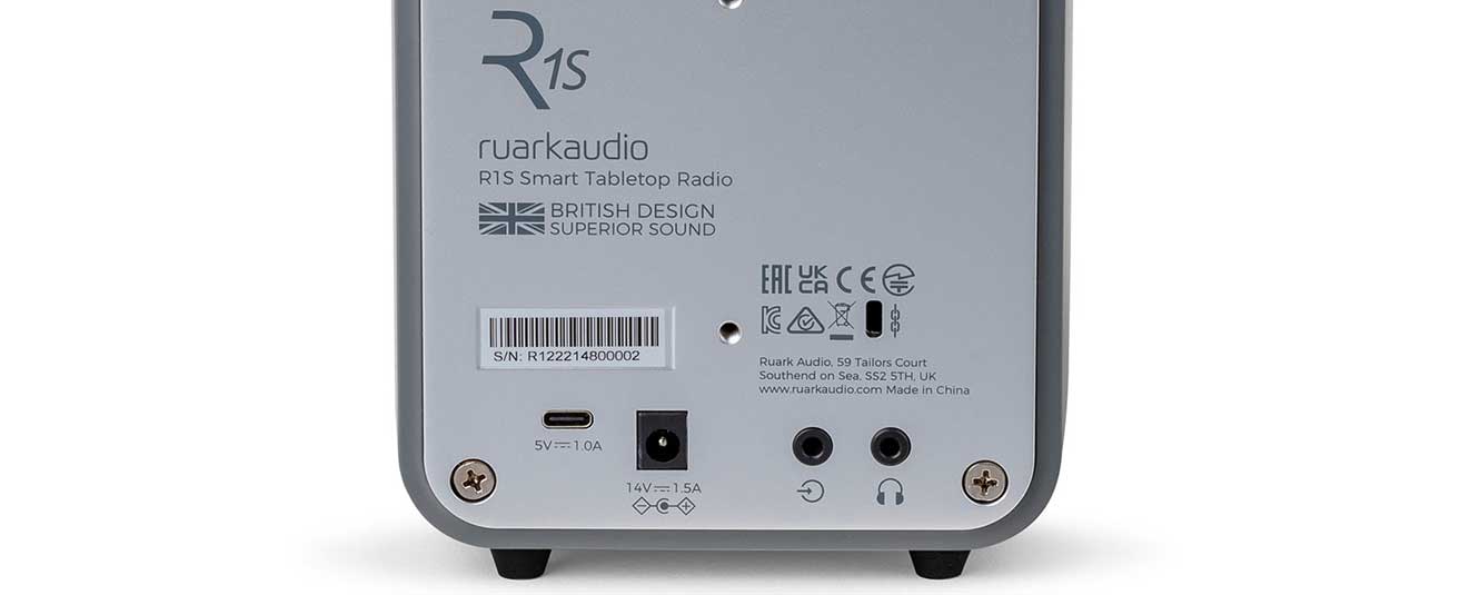 Ruark Audio R1S : entrées et sorties analogiques et numériques​