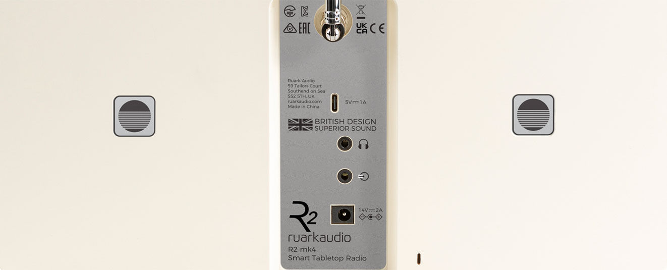 Ruark Audio R2 MK4 : entrées et sorties analogiques et numériques​